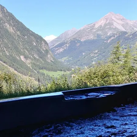 Mountain Retreat With Art... Heiligenblut
